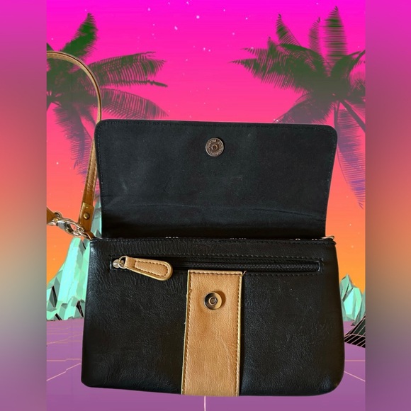 Jessica Simpson Hot Pink, Black, And Tan Wristlet - Picture 4 of 11